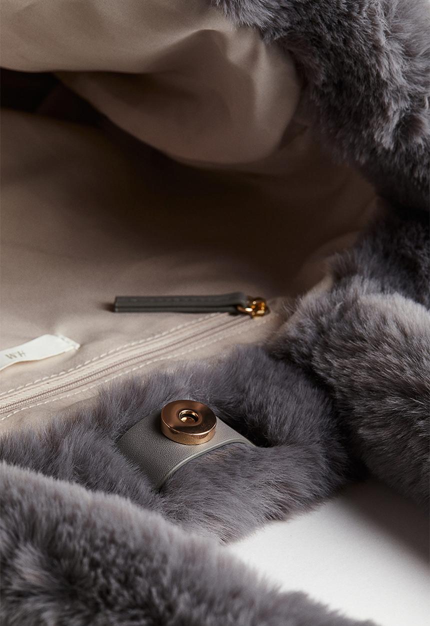 H&M - Fluffy shopper - dark grey