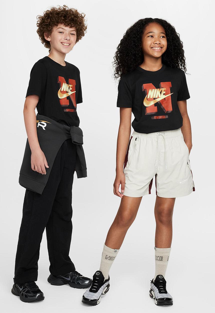 Nike - K Nsw Tee Futura Hbr Short sleeve nl - Black