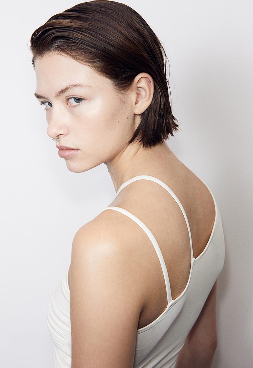 H&M - Gathered asymmetric top - cream