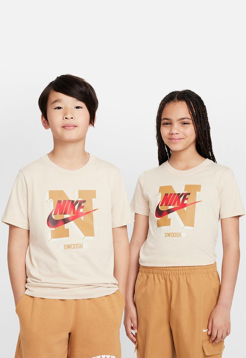 Nike - K Nsw Tee Futura Hbr short sleeve nl - Sanddrift