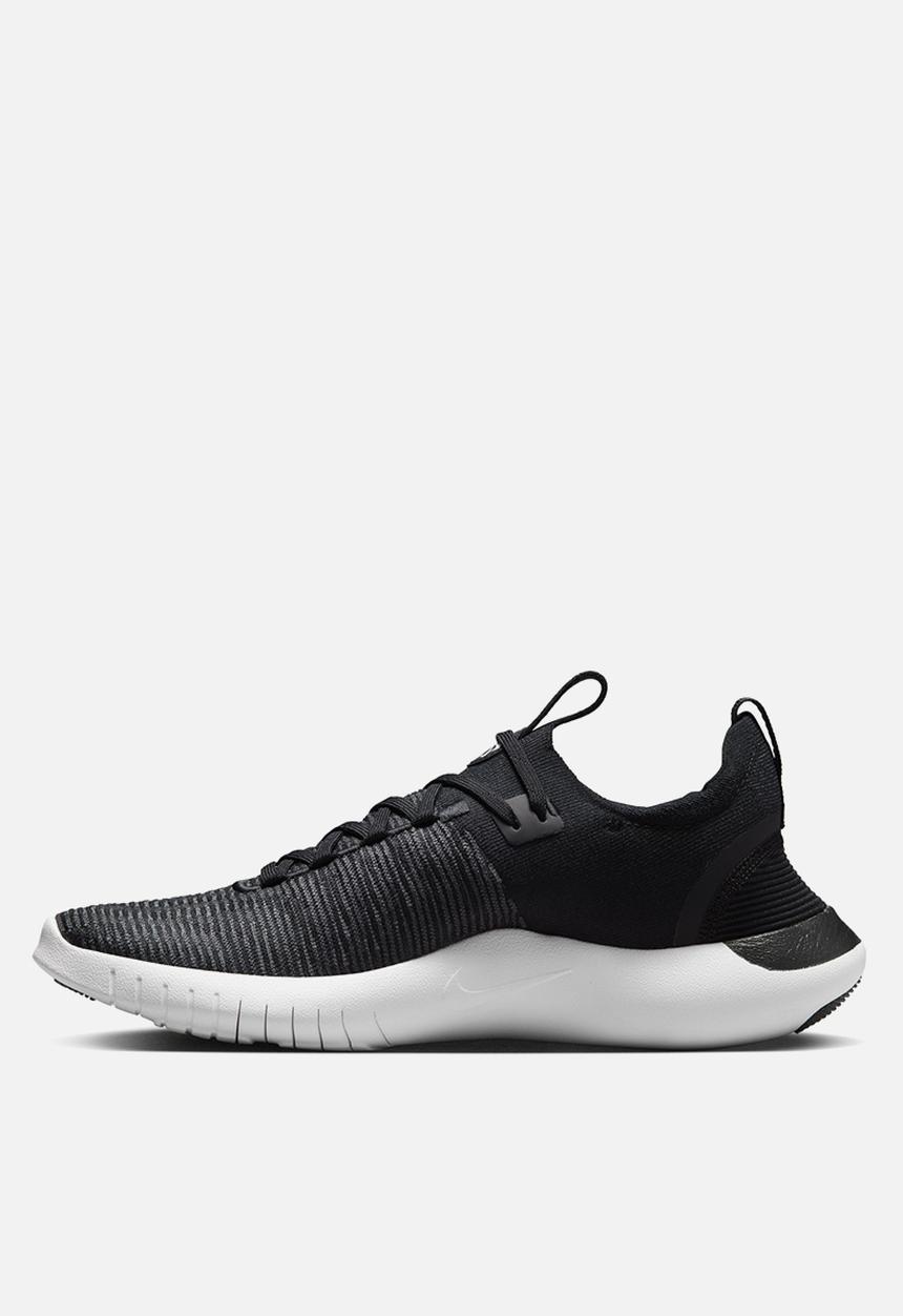 Nike - Free rn nn