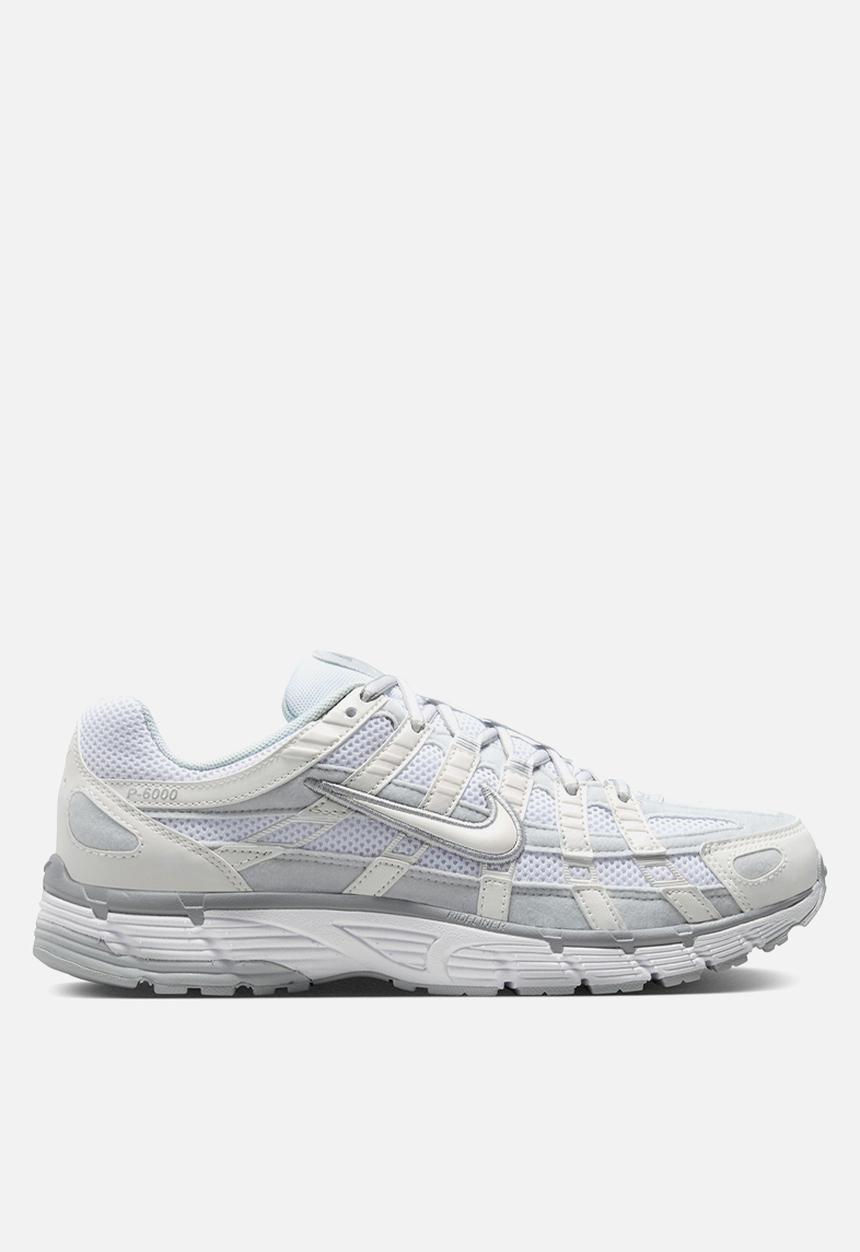 Nike - P-6000