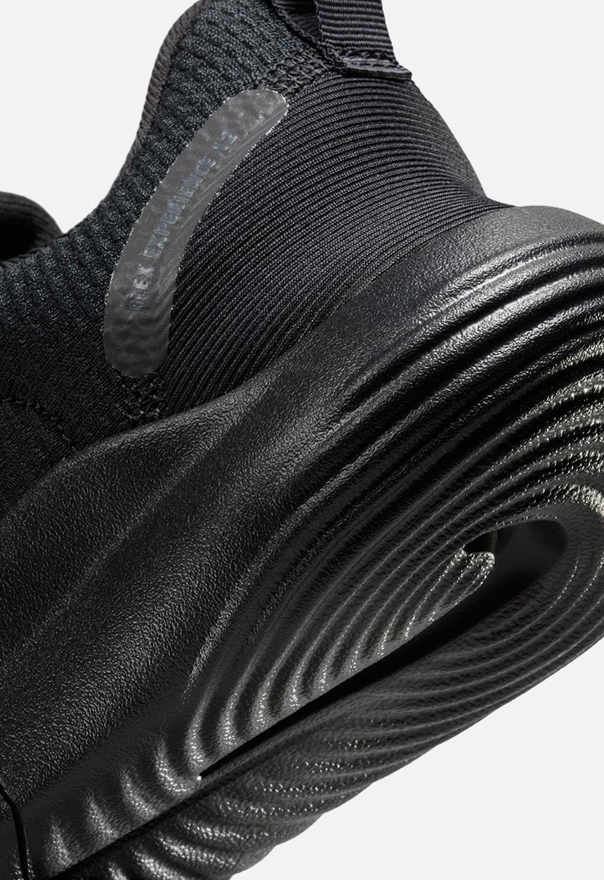 Nike - Flex Experience Run 12