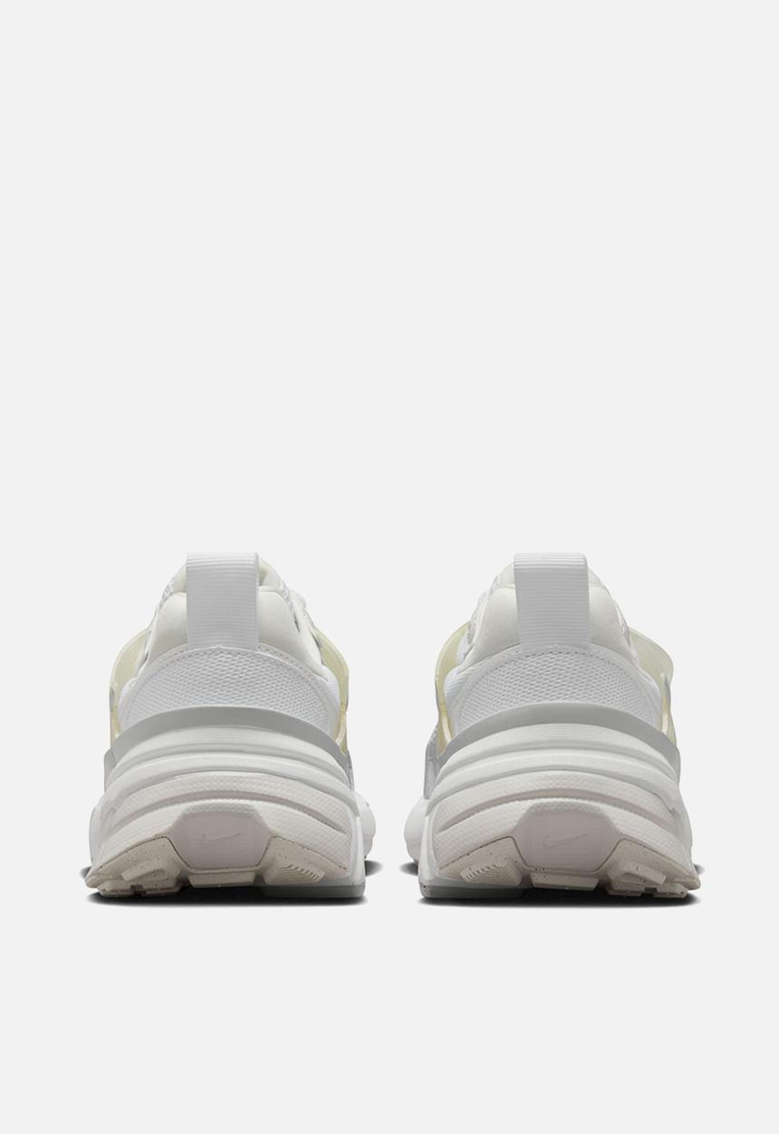 Nike - V2K Run
