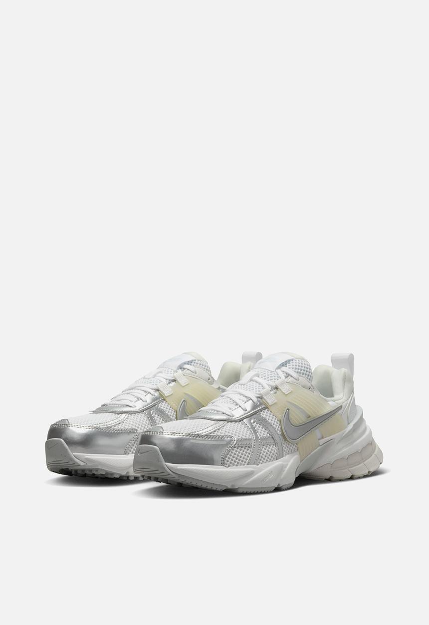 Nike - V2K Run