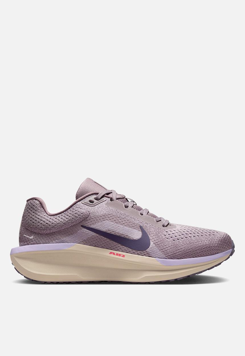 Nike - Winflo 11