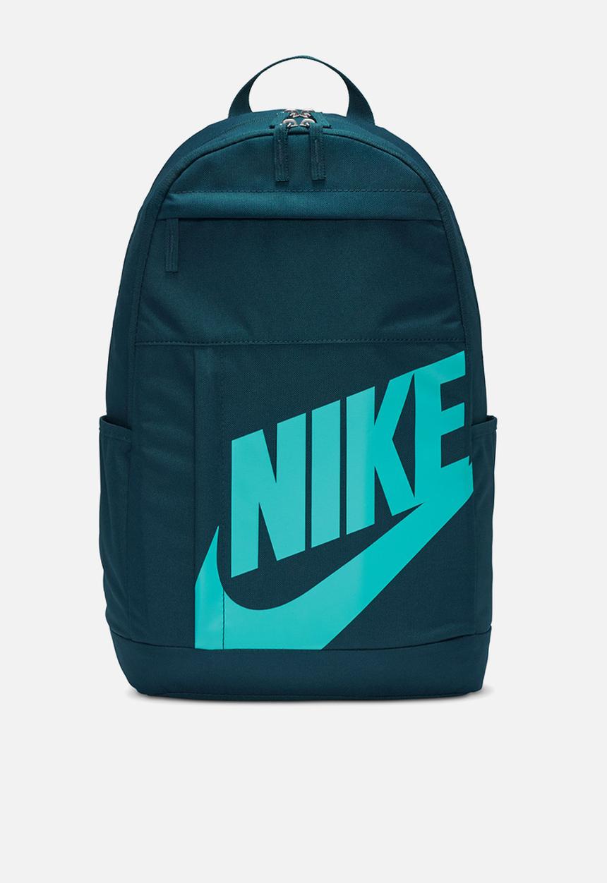 Nike - Nike Elemental