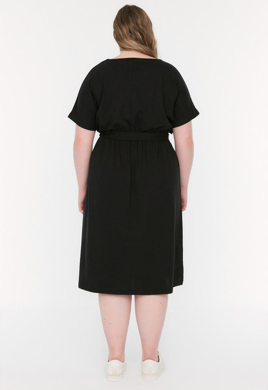 Trendyol - Plus Belted Knitted Crew Neck Dress - Black