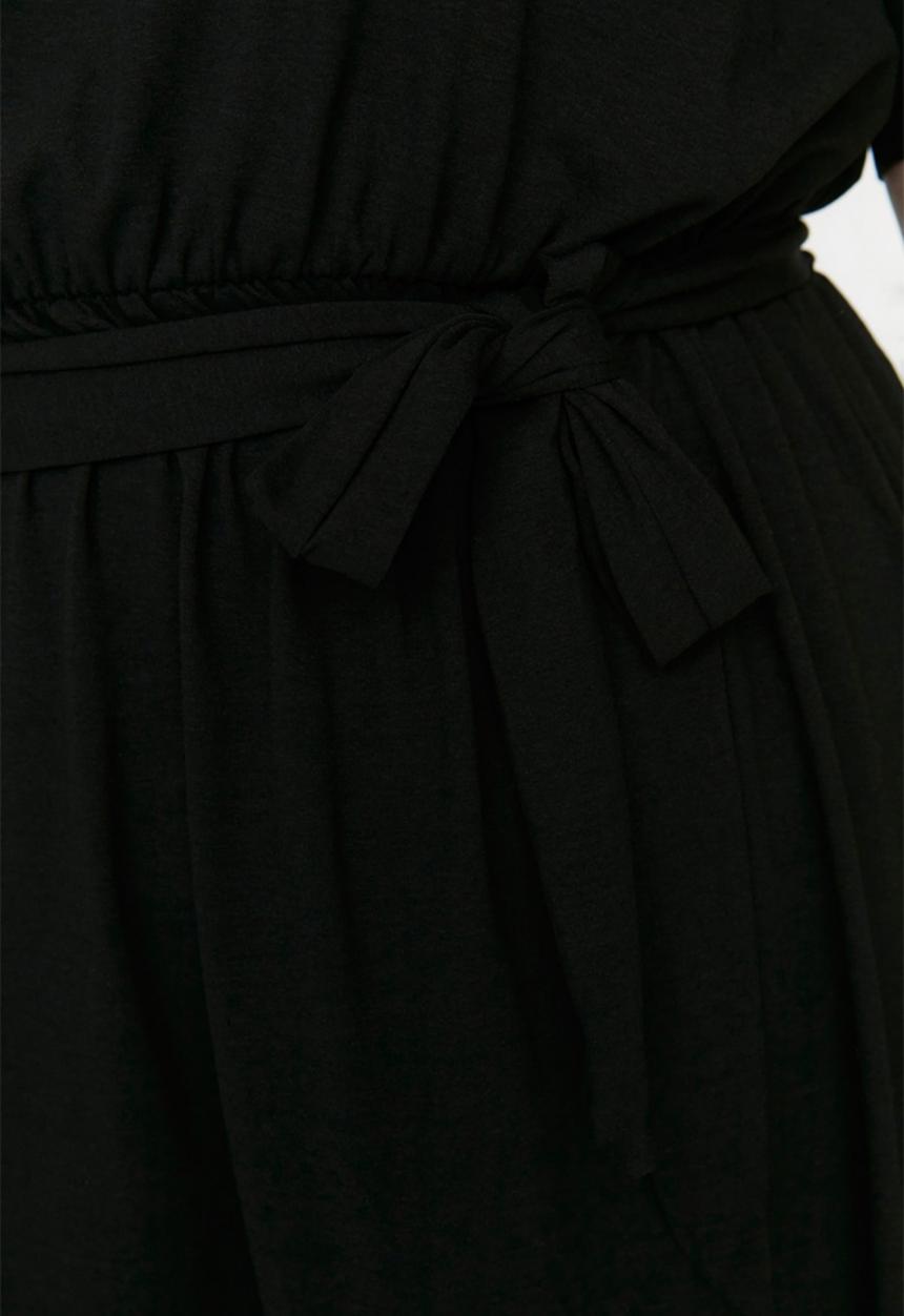 Trendyol - Plus Belted Knitted Crew Neck Dress - Black
