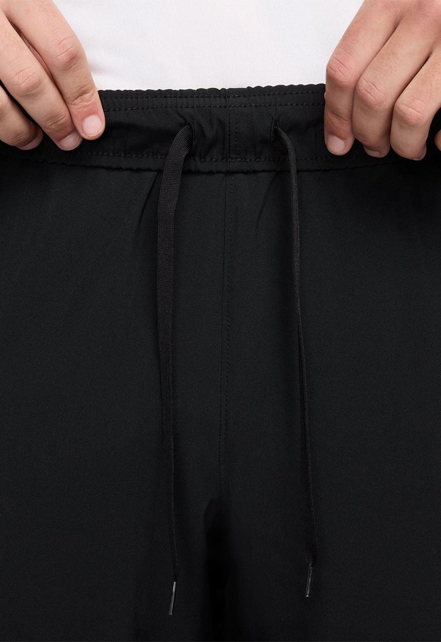Nike - Dri-FIT form graphic tapered pant - black/black/metallic silver