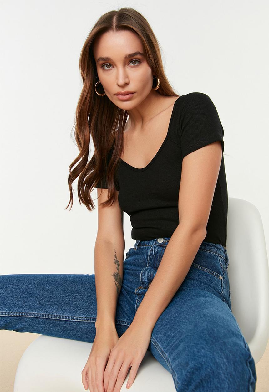 Trendyol - Fitted/Charcoal Corduroy T-Shirt - Schwarz