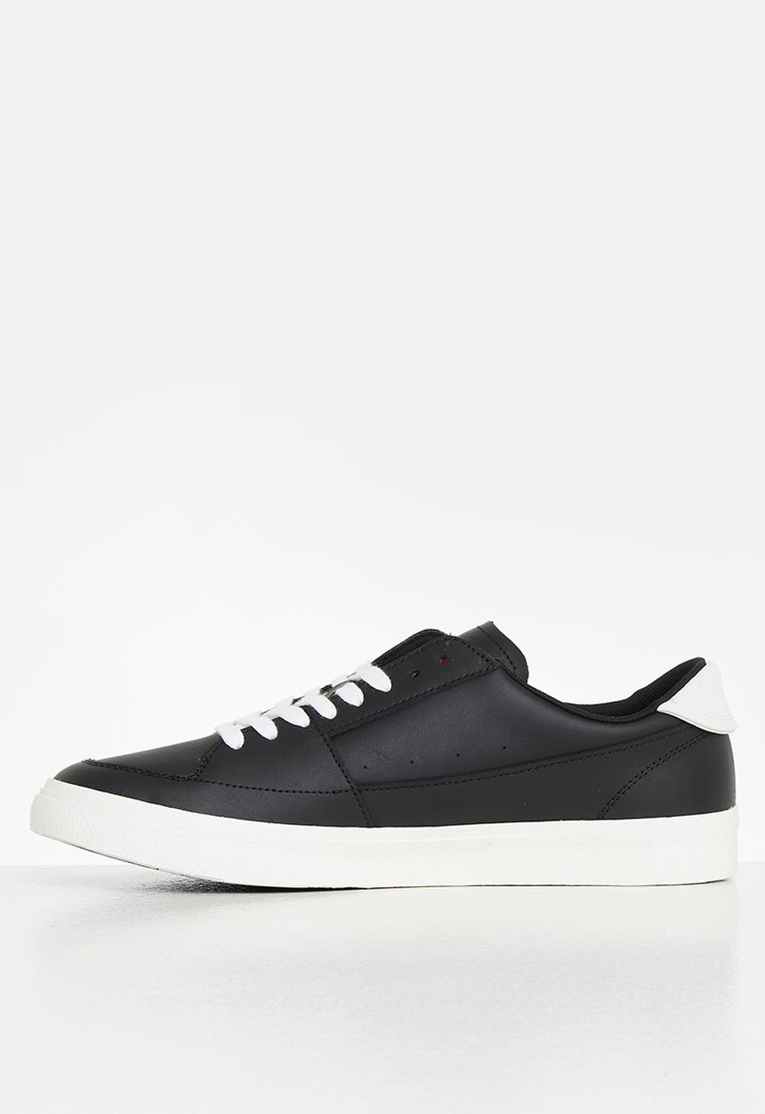 Tommy Hilfiger - Tjm vulcanized ess - black