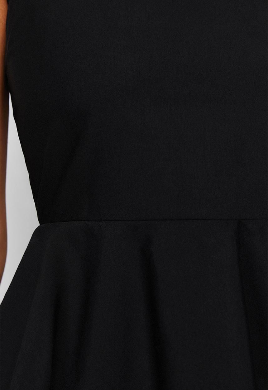Trendyol - V-Neck Flounce Woven Blouse - Schwarz