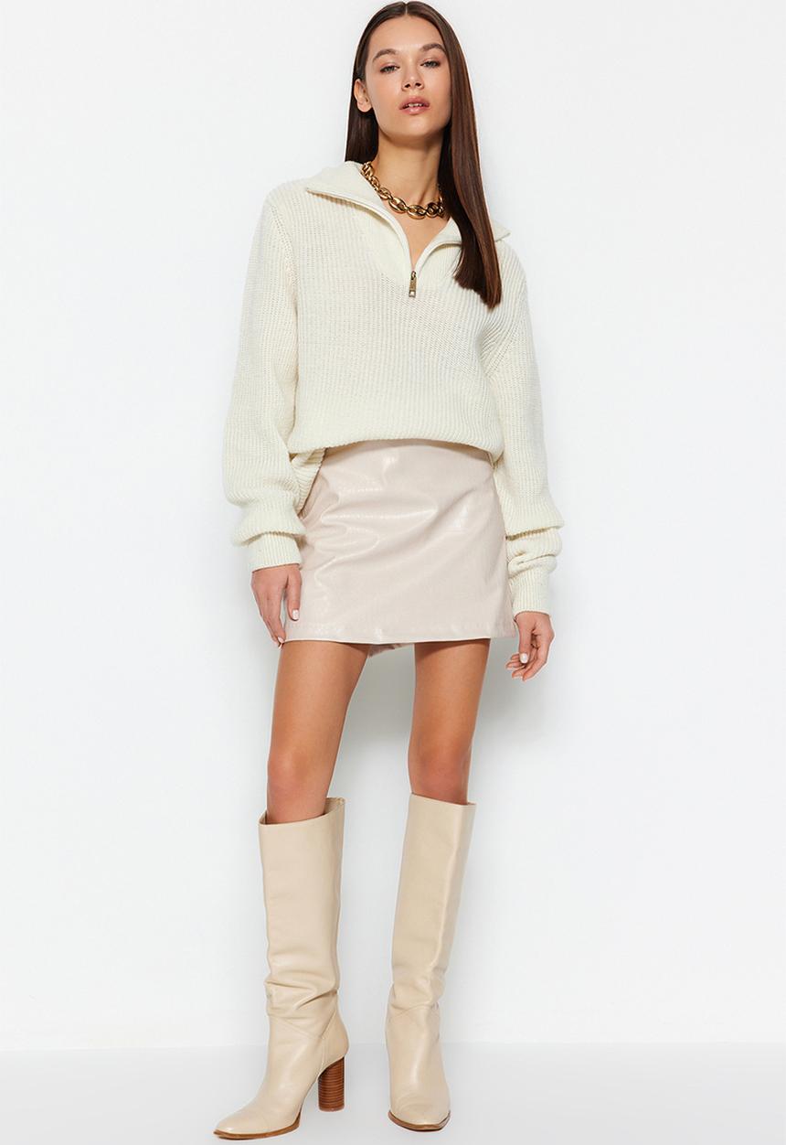Trendyol - Faux leather mini woven skirt - beige