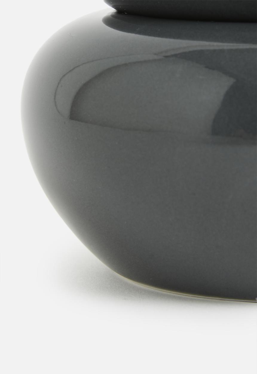 Omada - Irregular sugar  - dark grey