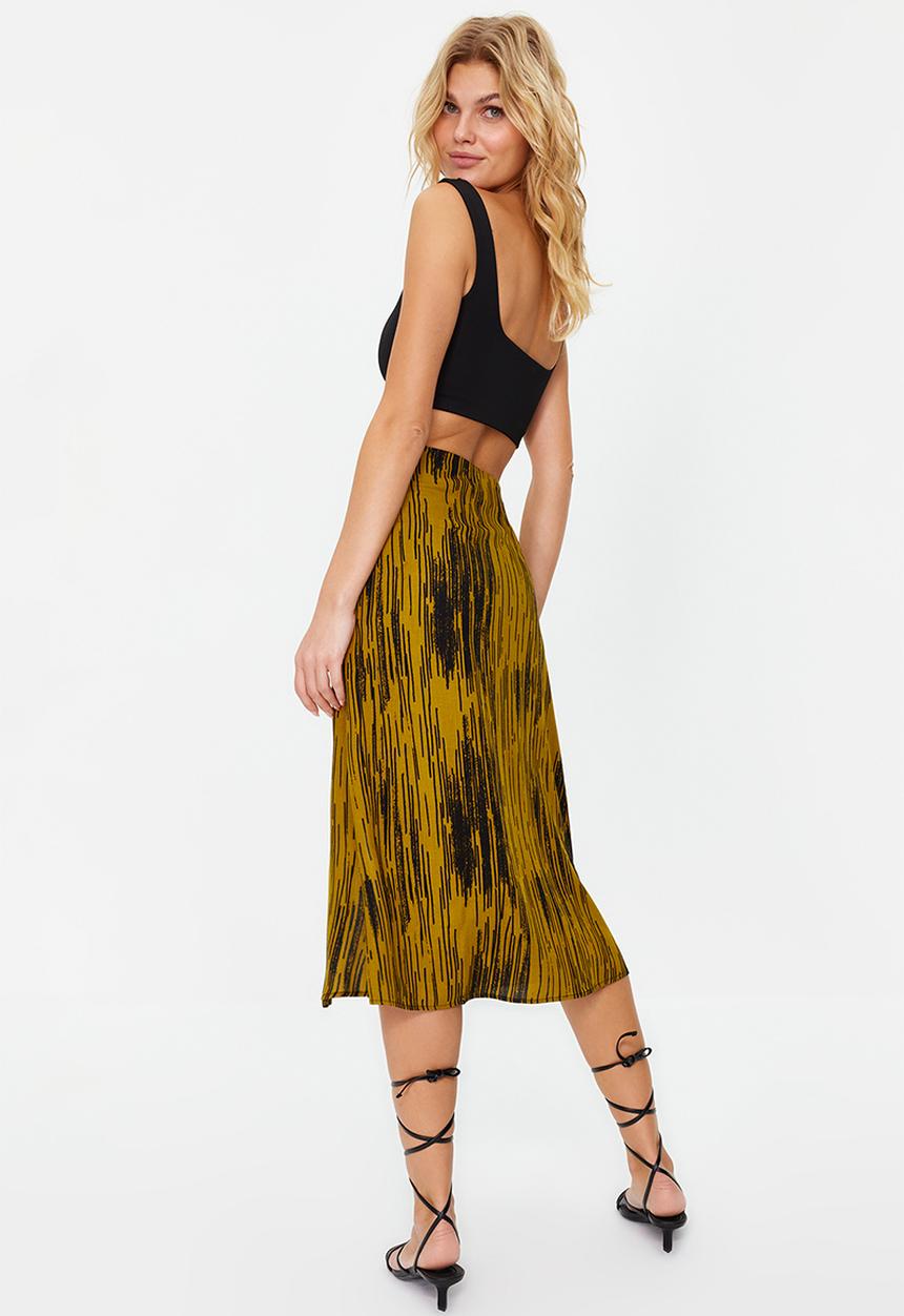 Trendyol - Slit detail viscose fabric patterned midi woven skirt - mustard