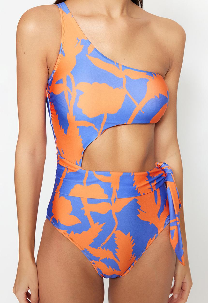 Trendyol - Floral patterned cut out regular swimsuit - multicolour