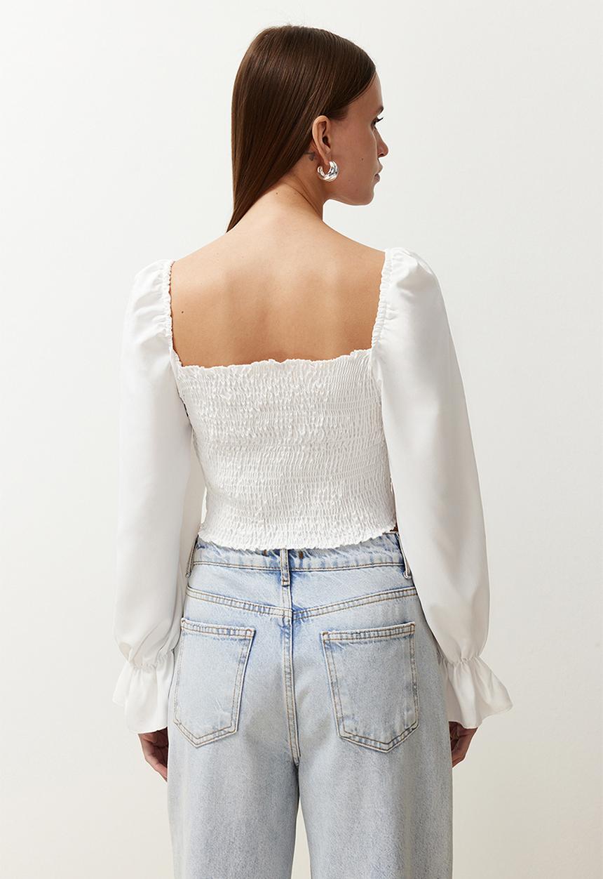 Trendyol - Gathered back blouse - ecru