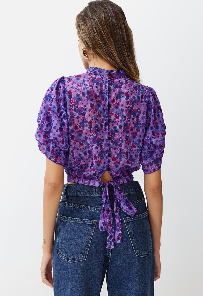 Trendyol - Floral pattern blouse - lilac