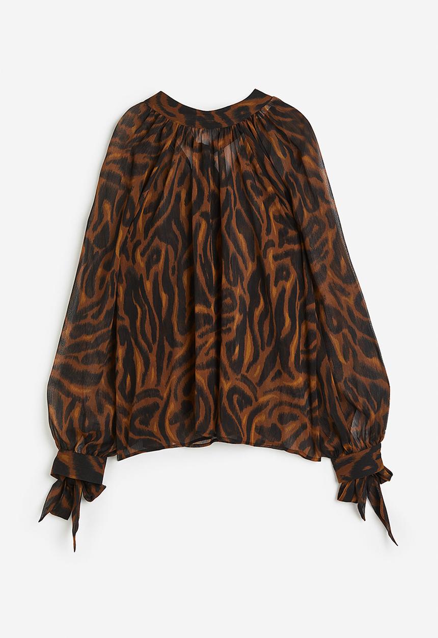 H&M - Bow-detailed crêpe blouse - brown & patterned
