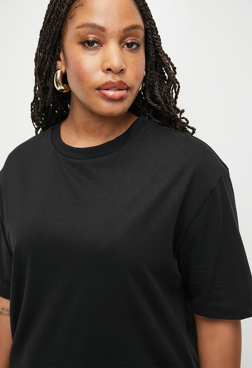 Superbalist - Oversized plus tee - black