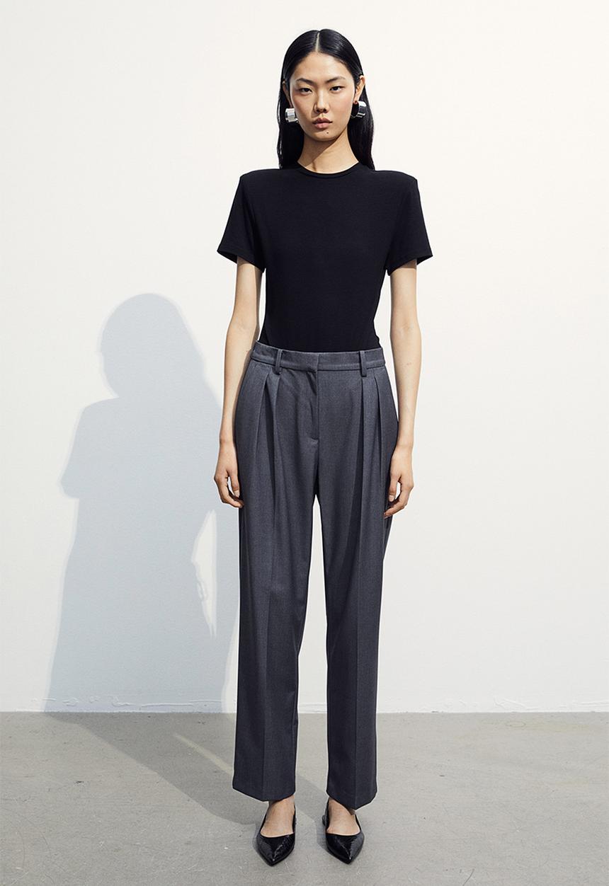H&M - Tapered trousers - grey