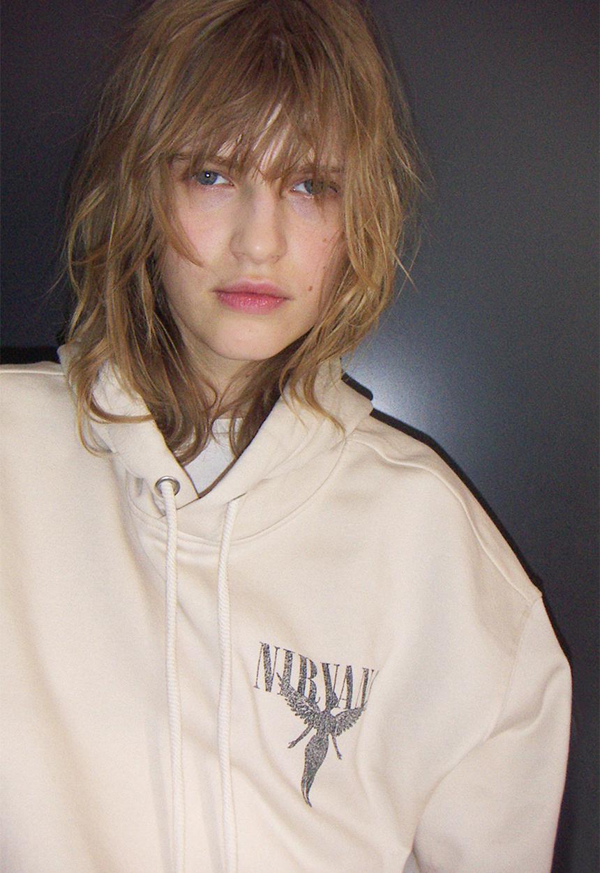 H&M - Motif-front hoodie - beige & white