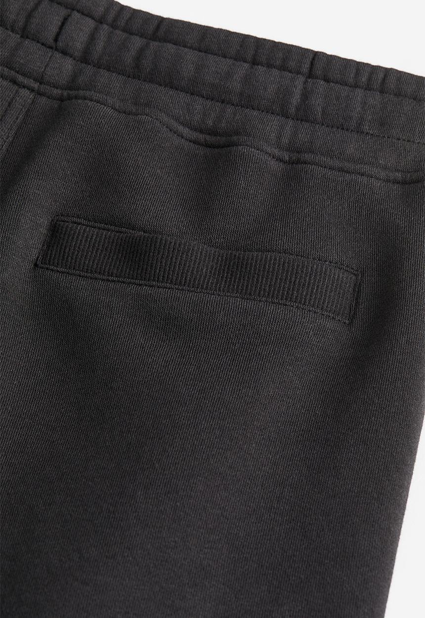 H&M - Printed joggers - black multi