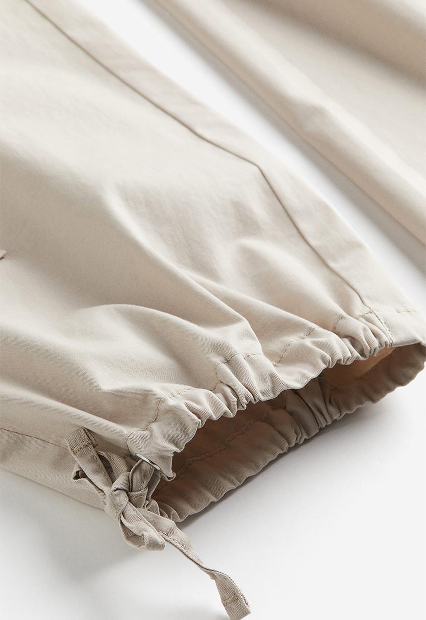 H&M - Twill cargo trousers - beige