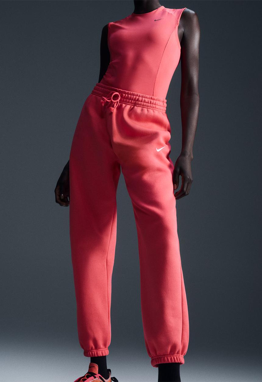 Nike - Nike Sportswear Fleece Oversized Tracksuit Bottoms - Aster Pink/Sail