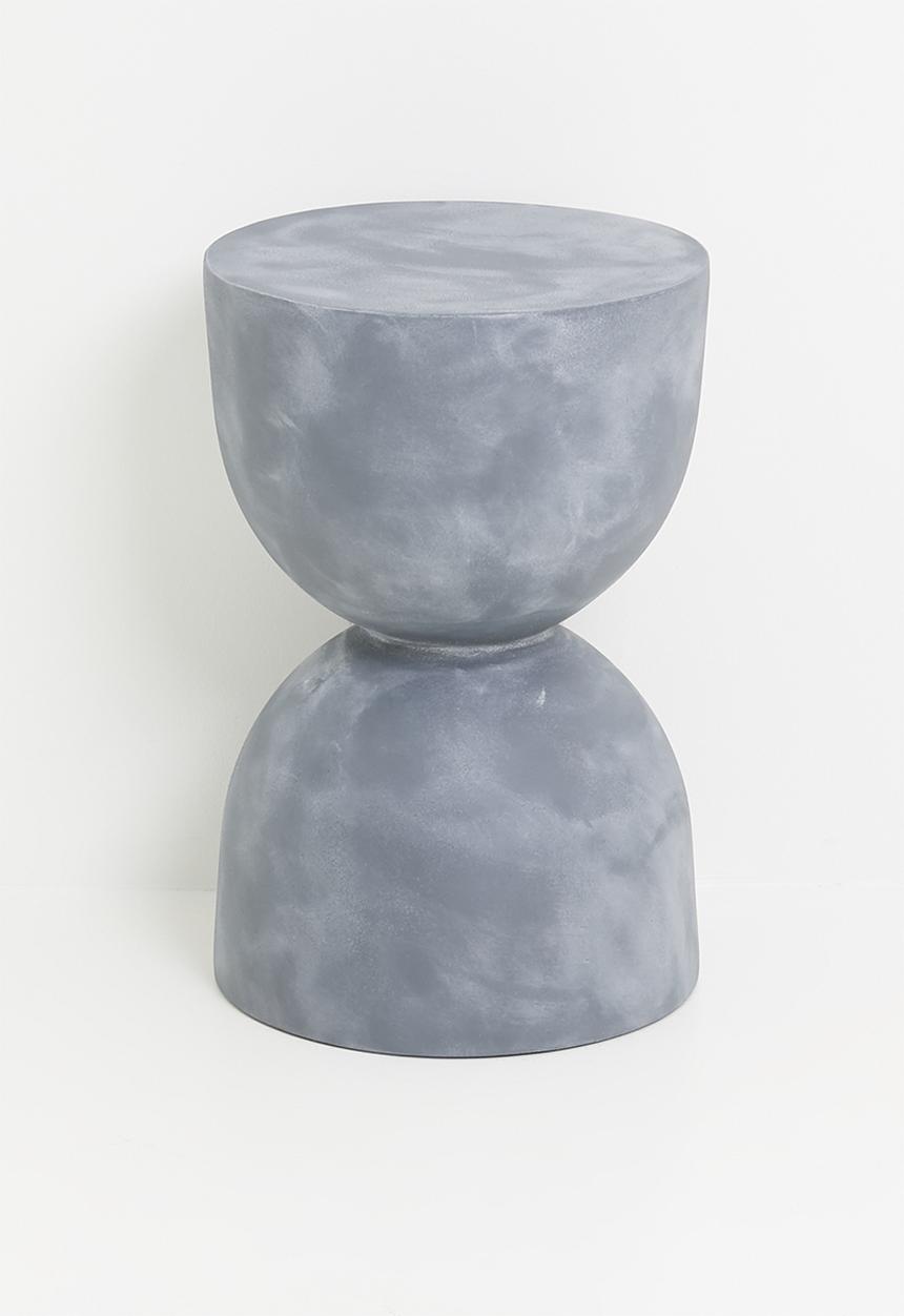 Nolden Brothers - Hour glass side table - cement finish