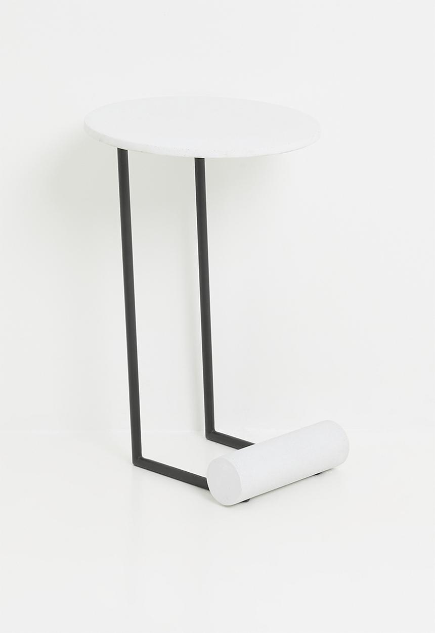 Nolden Brothers - Sally side table - natural