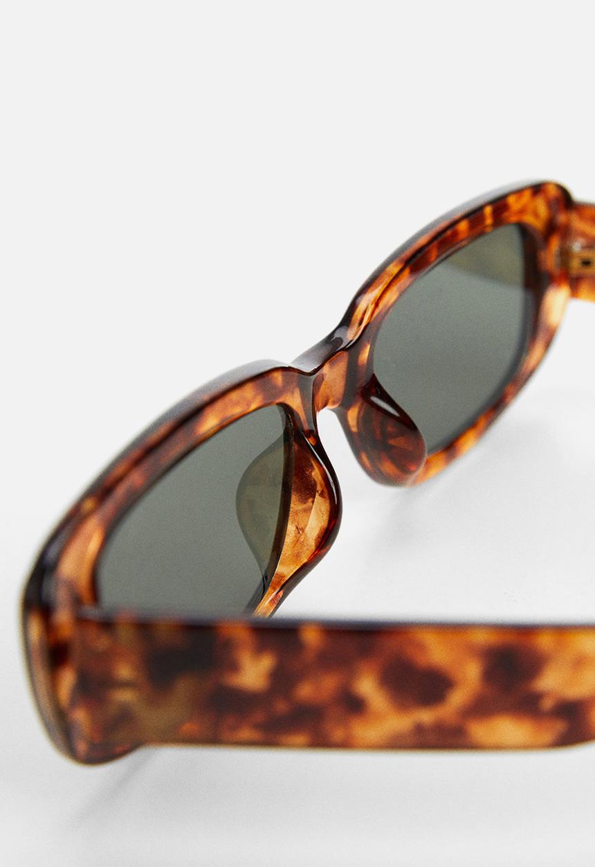 MANGO - Sunglasses astro - brown
