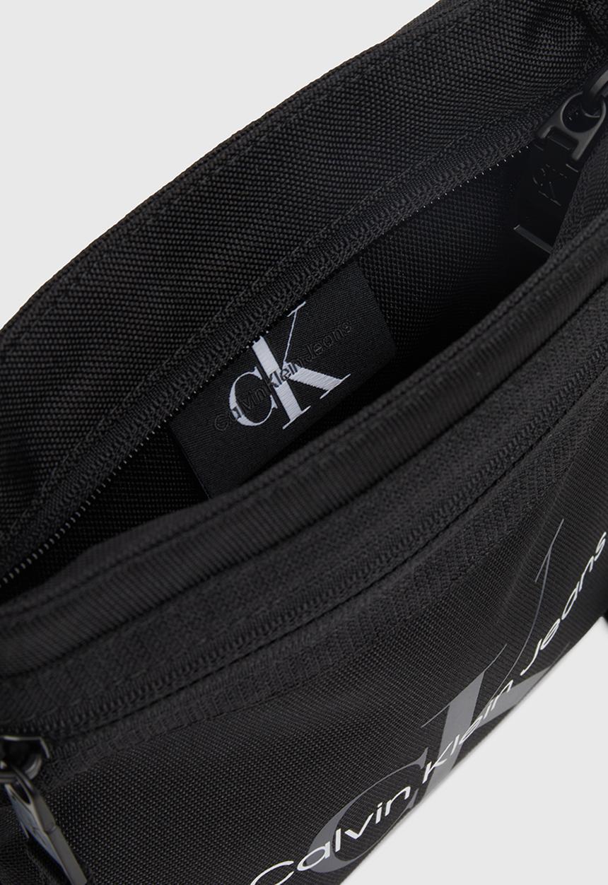 Calvin Klein - Sport Essentials Flatpack18 M - Black