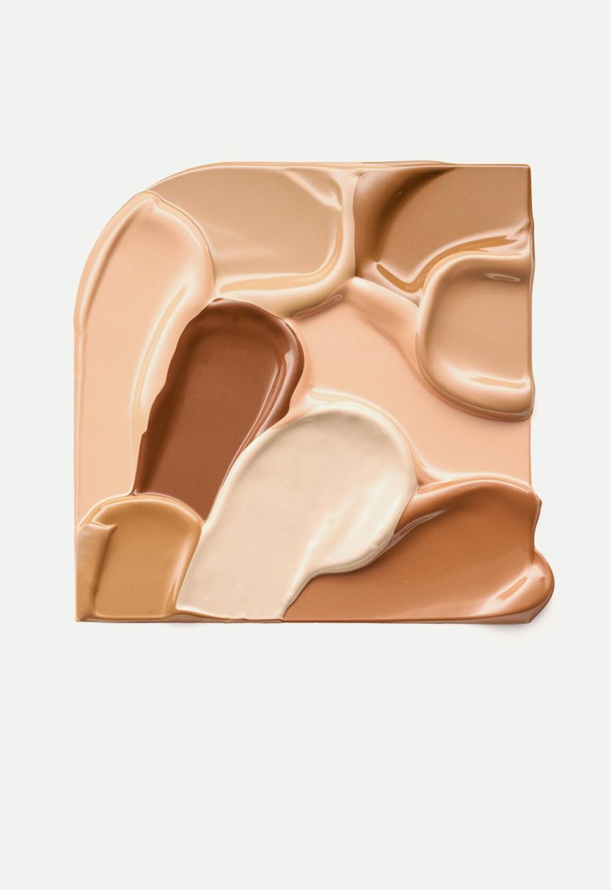 Catrice - Soft Glam Filter Fluid 002
