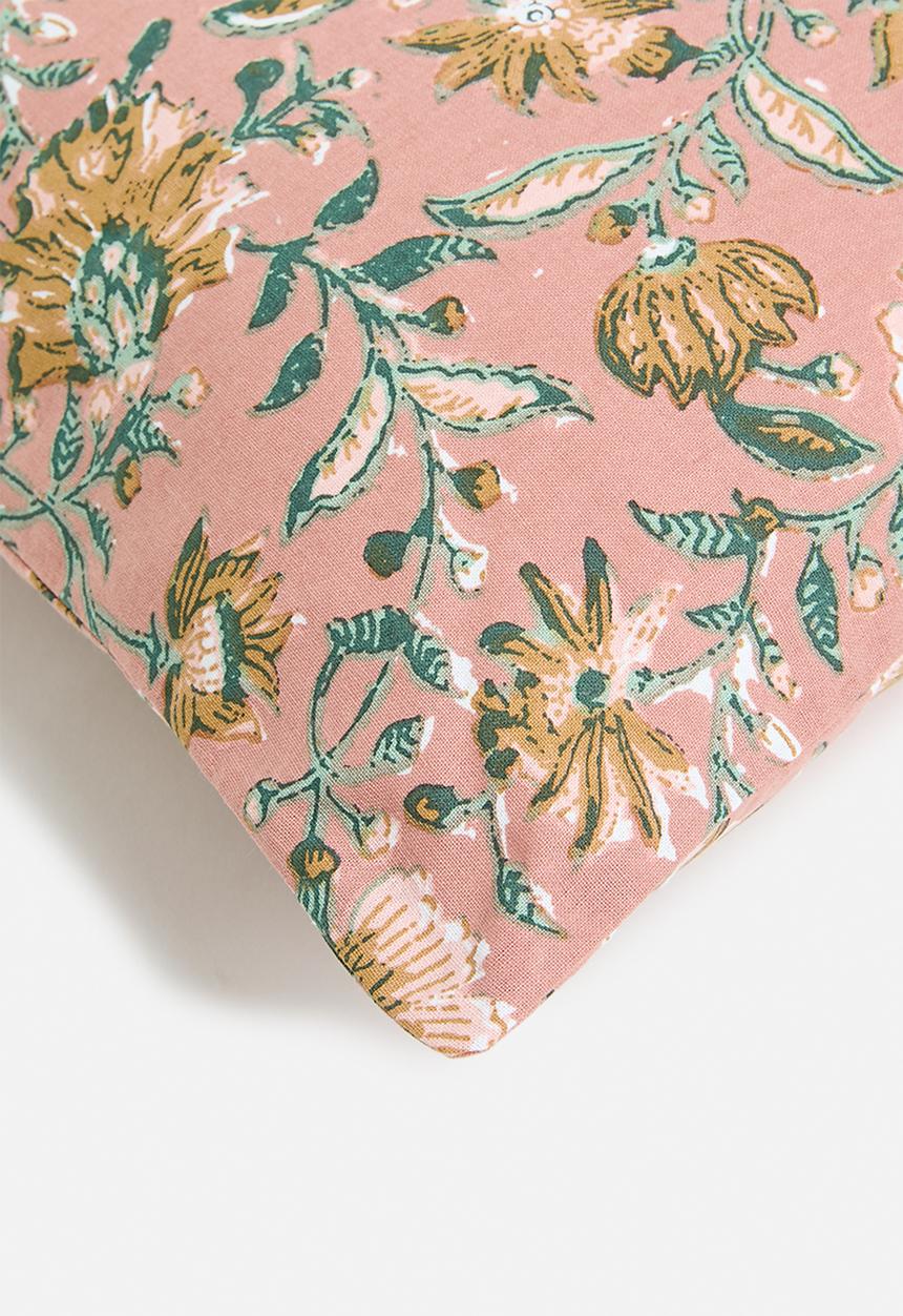 H&S - Bell block print cushion - pink