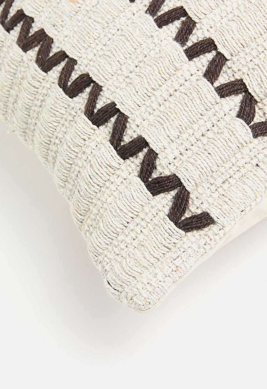 H&S - Diamond block jute cushion - black & natural