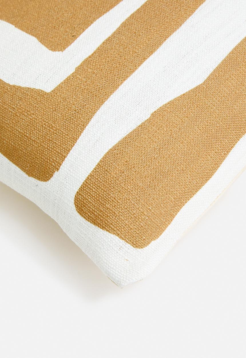 H&S - Maze cushion - natural & mustard