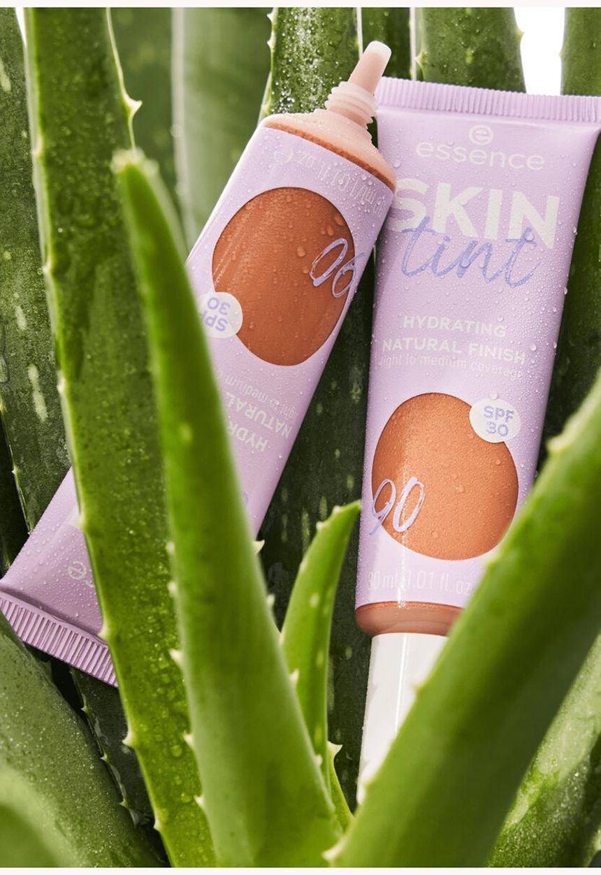 essence - Skin Tint 90