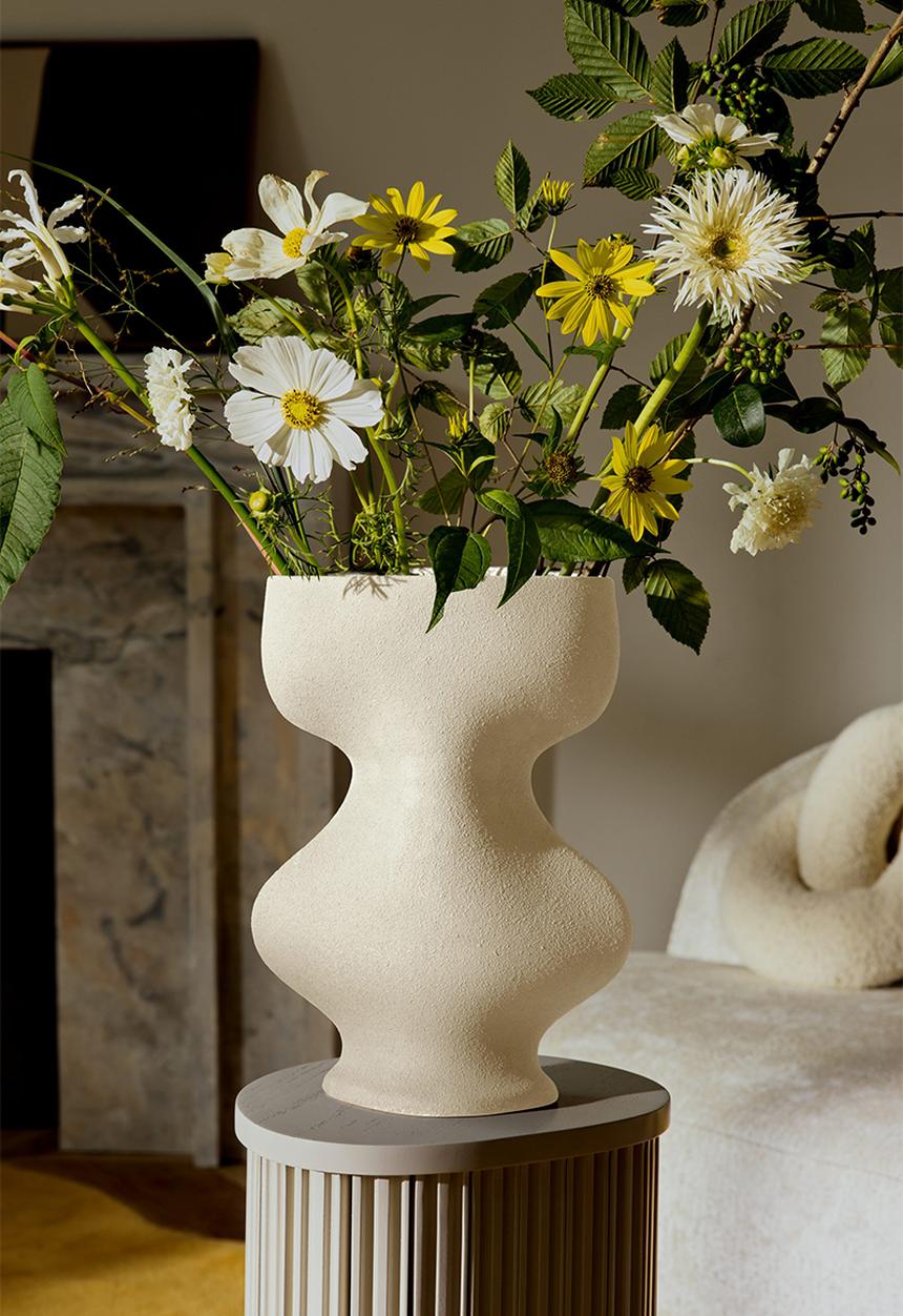 H&M - Tall stoneware vase - white