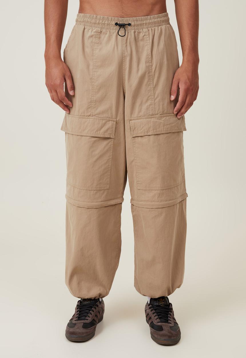 Parachute super baggy pant - light camel zip off