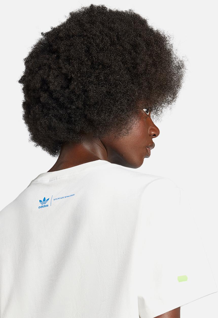 adidas Originals - Ksenia gfx tee - cloud white