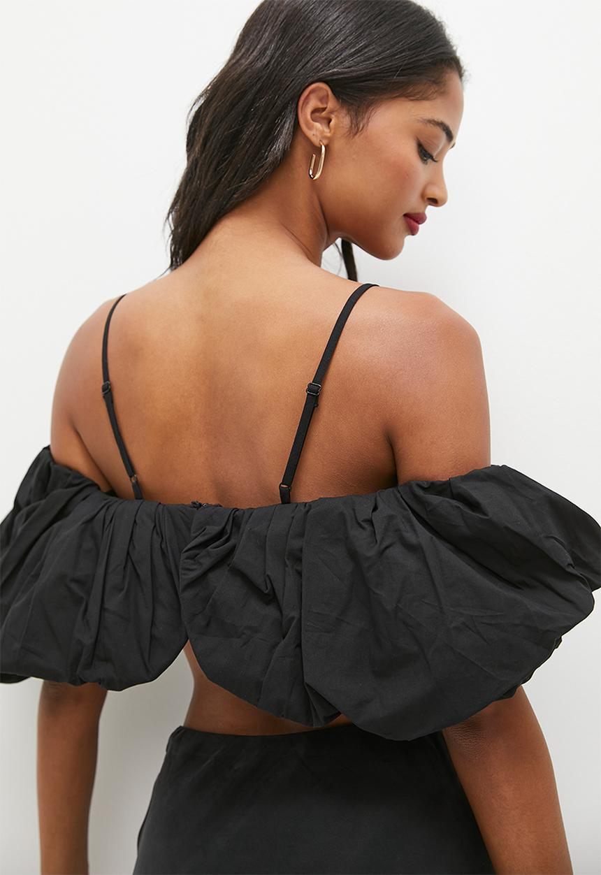 MILLA - Bubble ruffle strappy crop - black