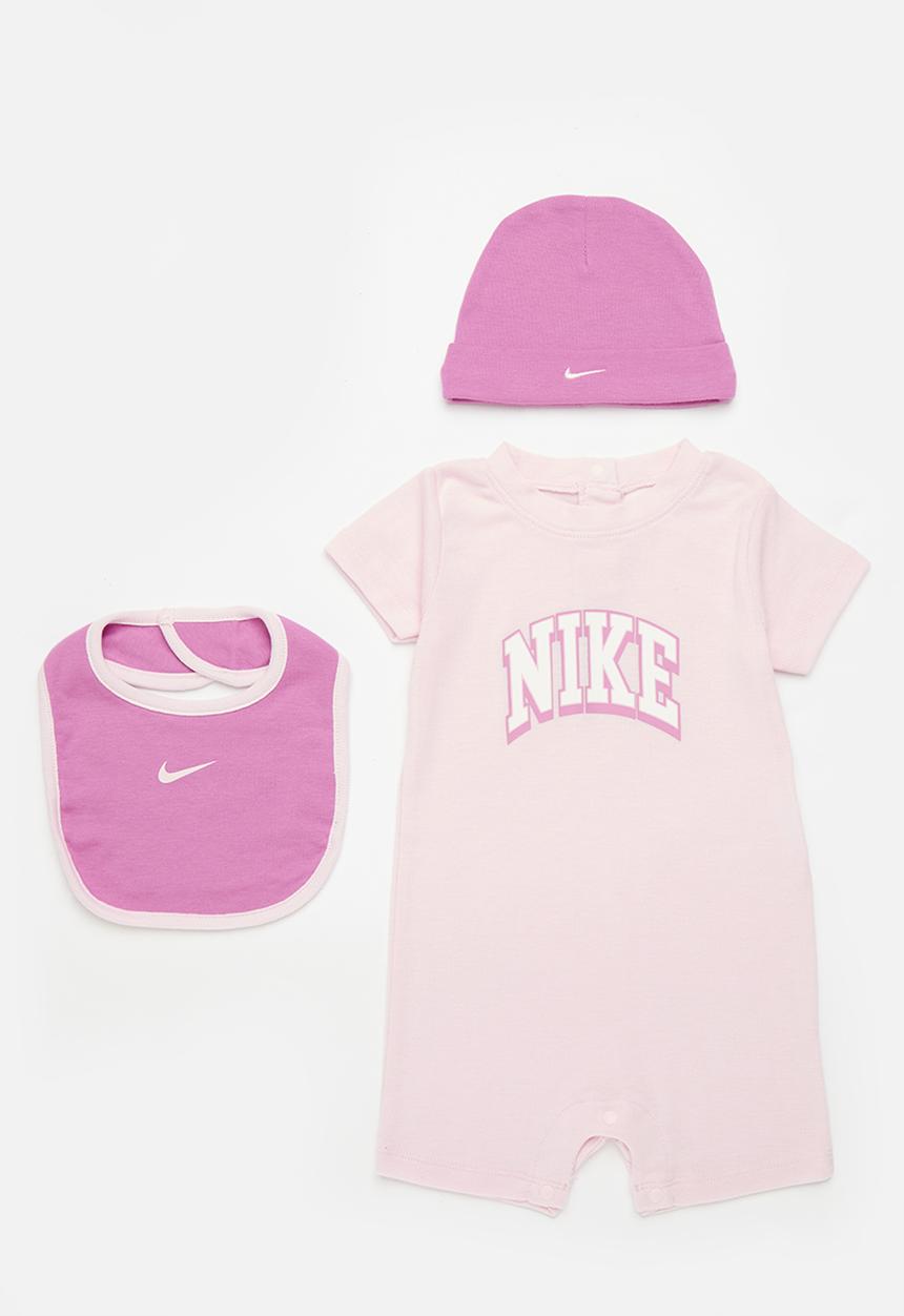 Nike - Nhn 3pc romper, hat, bib set - pink foam