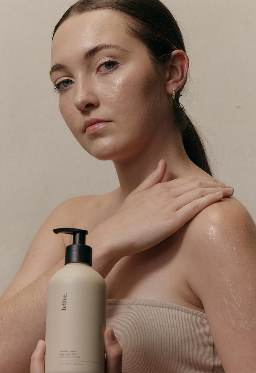 lelive. - Clean slate cleanse + renew body wash