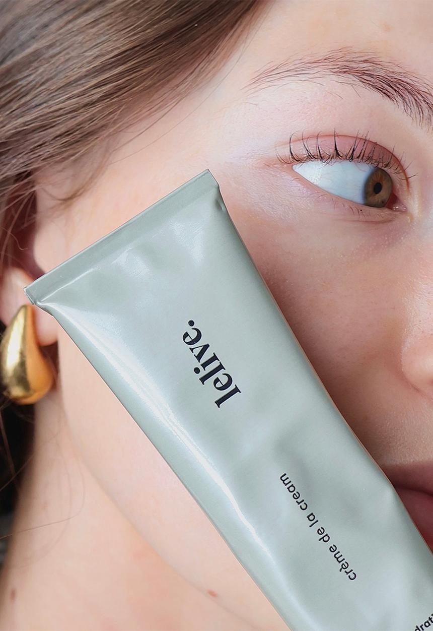 lelive. - crème de la cream - lightweight hydration moisturiser