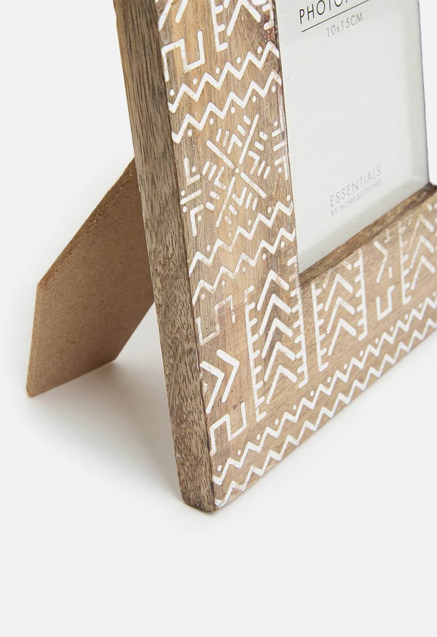 H&S - Chevron carved frame - natural