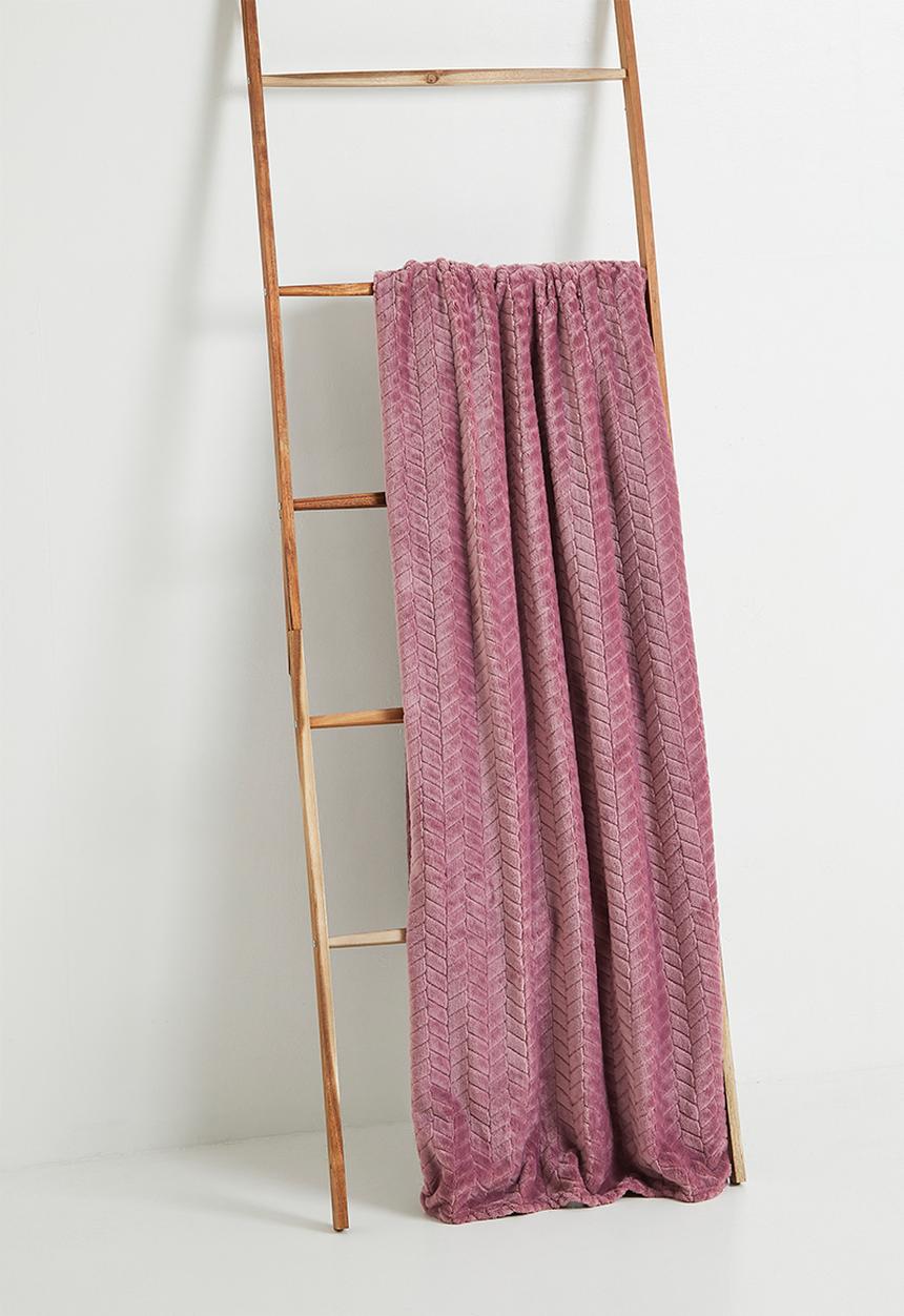 Sixth Floor - Herringbone Plush Fleece Throw - Dusty Pink