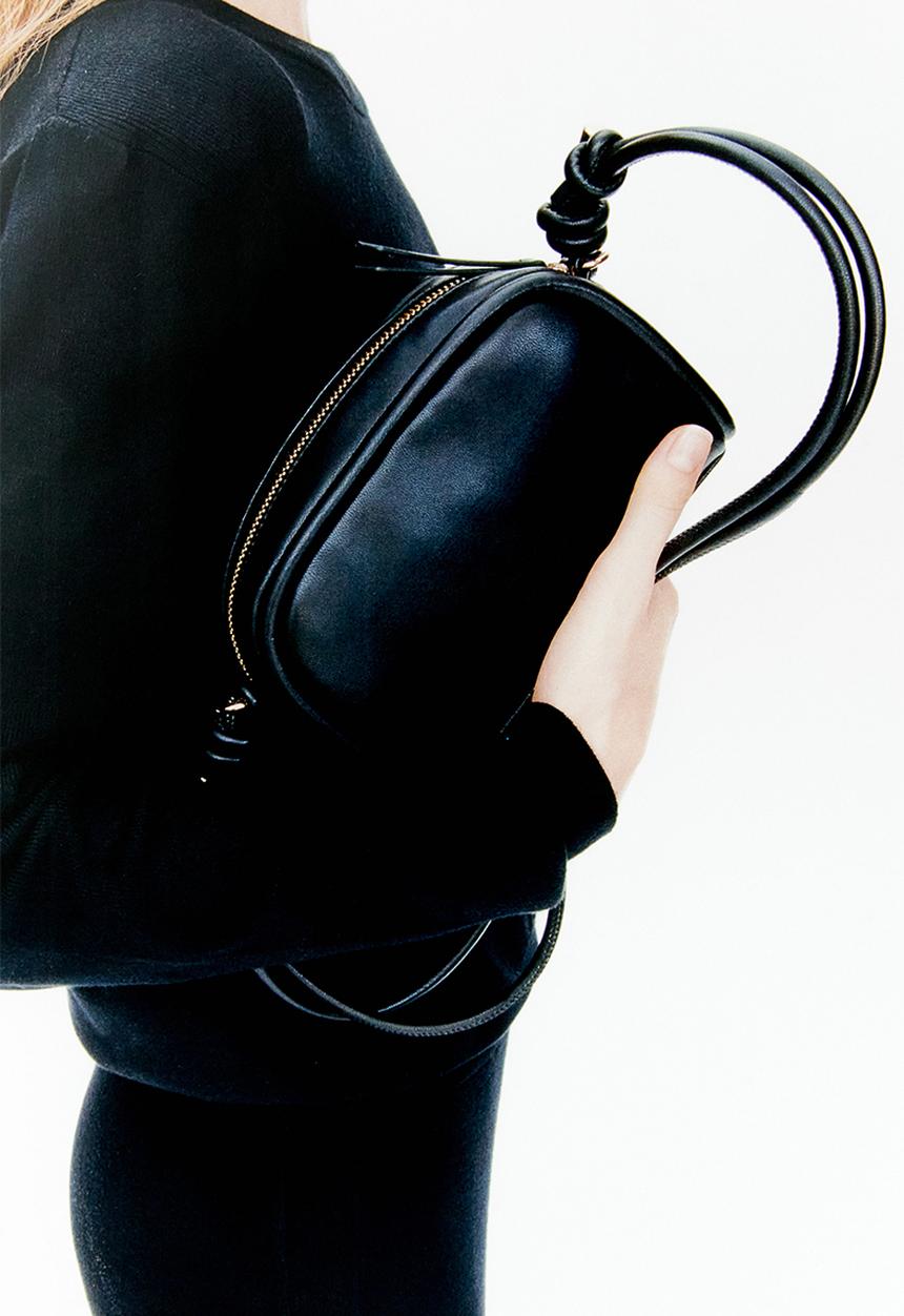 H&M - Crossbody bag - black