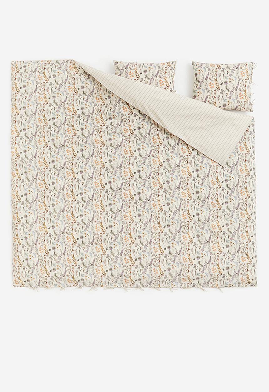 H&M - Cotton double/king duvet cover set - light beige floral